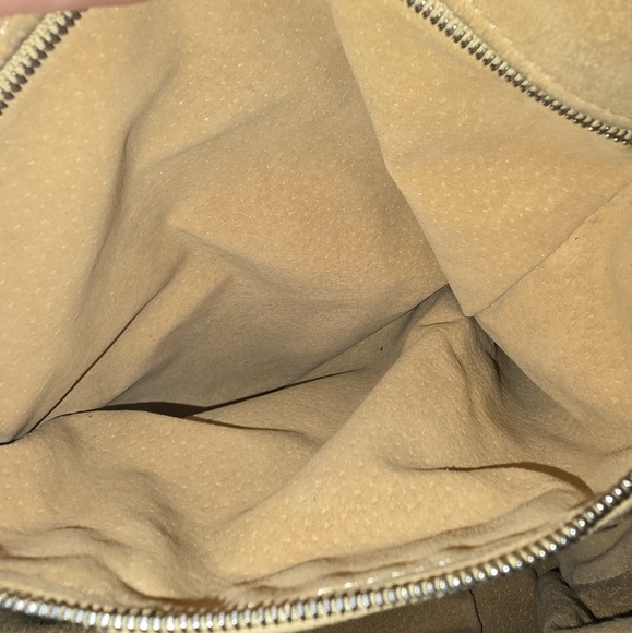 Authentic Marc Jacobs Camel Buckle Bag - Picture 16 of 16